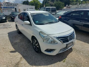 Nissan Versa Advance 2016