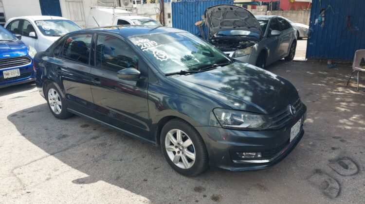 Volkswagen Vento Comfortline 2019