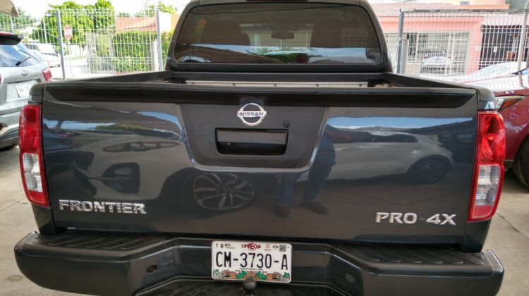 Nissan Frontier Pro4x Doble cabina 2014