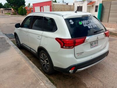 Mitsubishi Outlander ES 2016