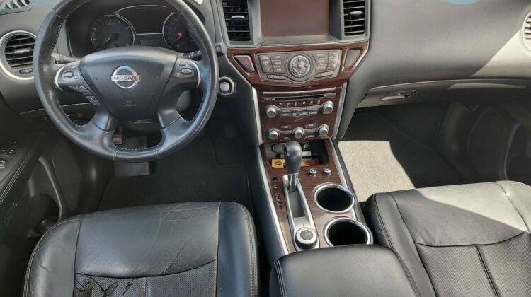 Nissan Pathfinder EX 4WD 2014