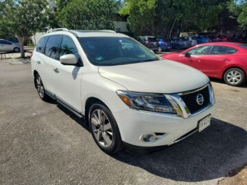 Nissan Pathfinder EX 4WD 2014