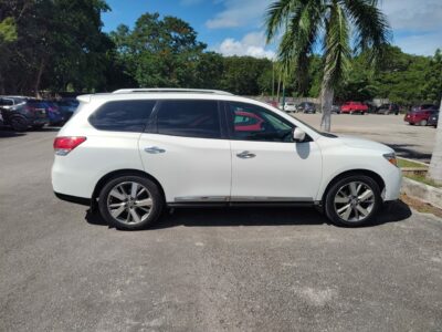 Nissan Pathfinder EX 4WD 2014