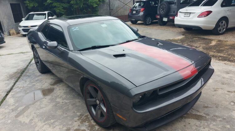 Dodge Challenger 2014