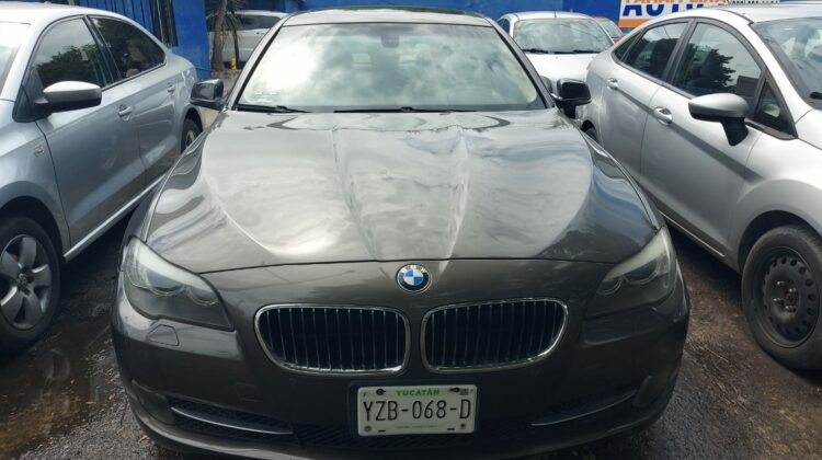 BMW Serie 3 525d 2011