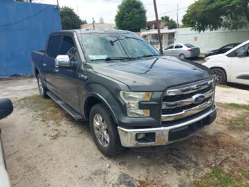 Ford F-150 Lariat 2015