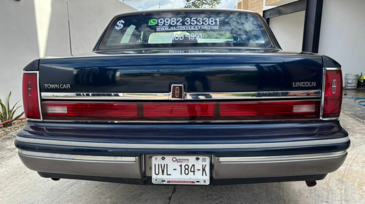 Ford Lincoln Town Car 1991