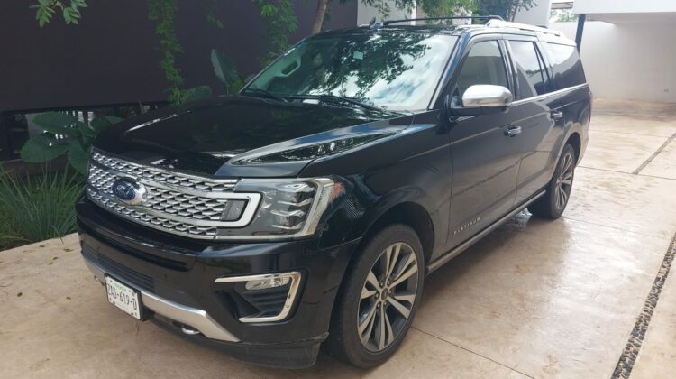 Ford Expedition 2021