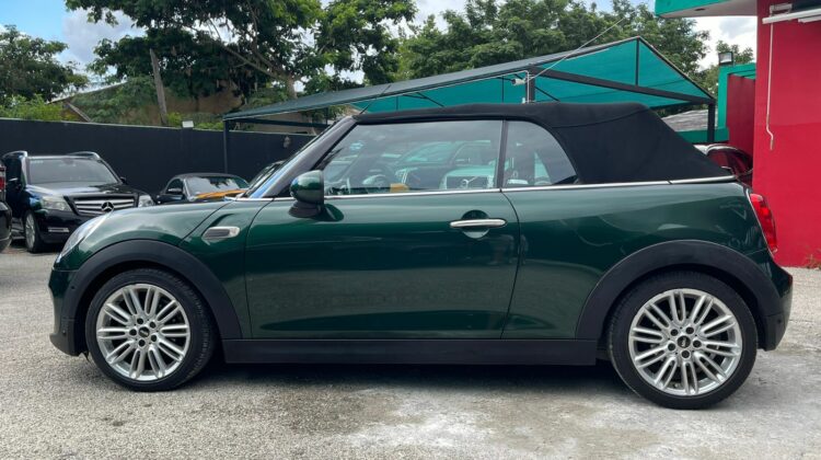 Mini Cooper Pepper Convertible 2017