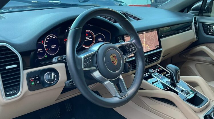 Porsche Cayenne Coupe 2021