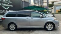 Toyota Sienna Limited 2017