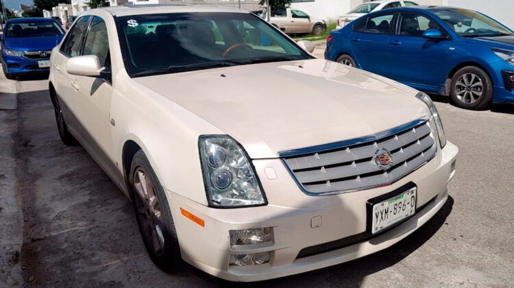 Cadillac STS 2006