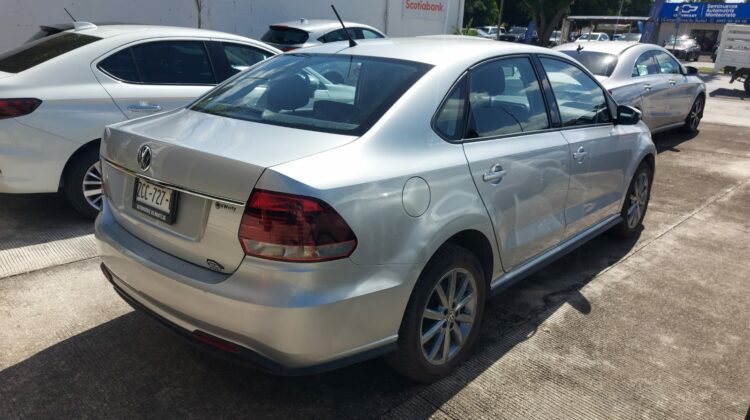 Volkswagen Vento Comfortline Plus 2021