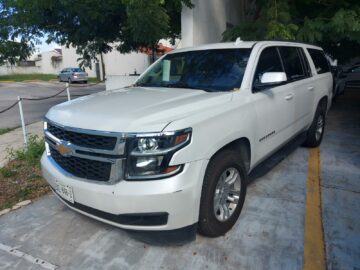 Chevrolet Suburban LT 2019