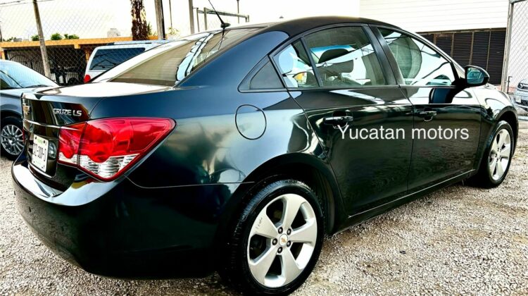 Chevrolet Cruze 2012