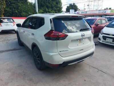 Nissan X-Trail 7 pasajeros 2021