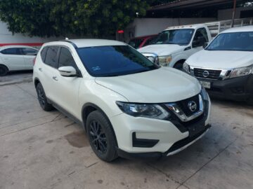 Nissan X-Trail 7 pasajeros 2021