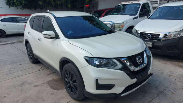 Nissan X-Trail 7 pasajeros 2021