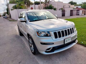 Jeep Grand Cherokee 4×4 SRT 2012