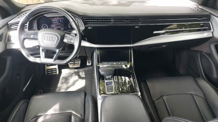 Audi Q8 SLine 2019