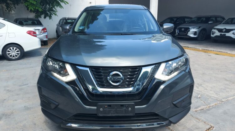 Nissan X-Trail Sense 2021 5 pasajeros