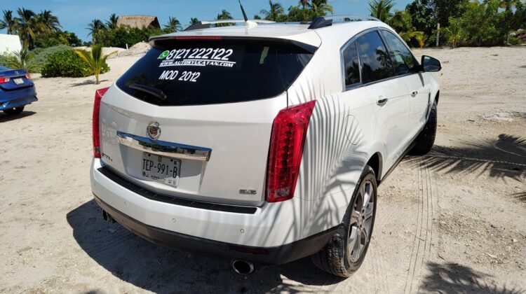 Cadillac SRX 2012