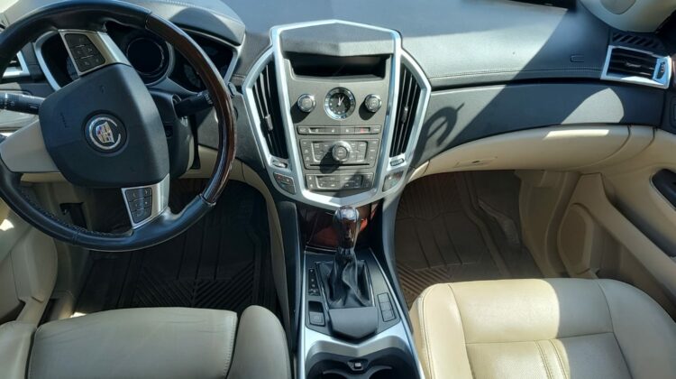 Cadillac SRX 2012