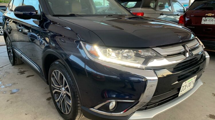 Mitsubishi Outlander Automática 2017