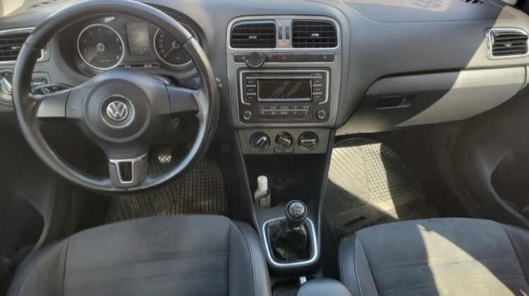 Volkswagen Polo TSI Highline 2014