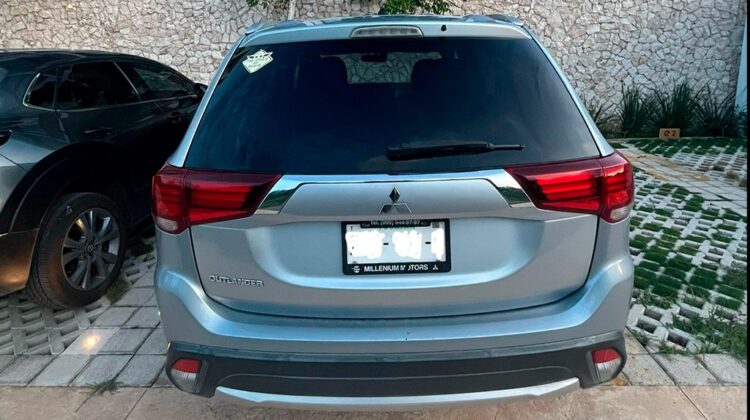 Mitsubishi Outlander ES 2016