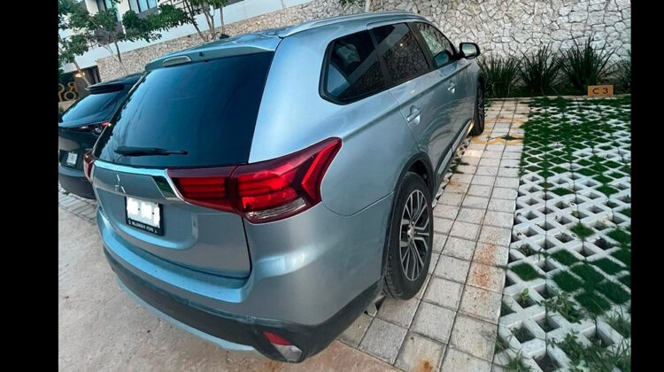 Mitsubishi Outlander ES 2016