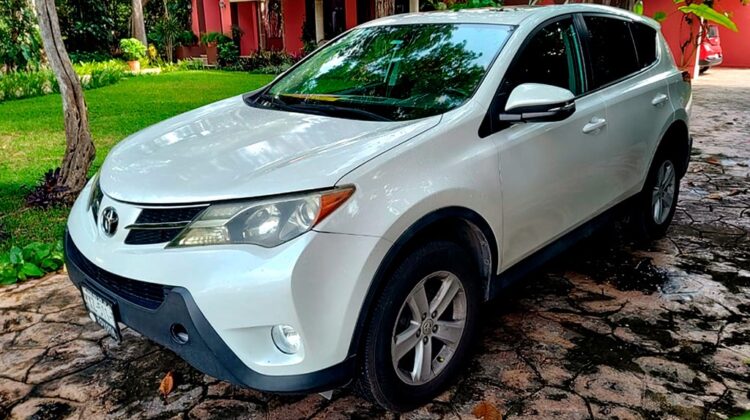 Toyota RAV4 Platinum 2014