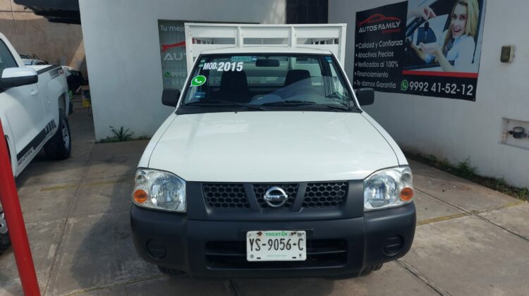 Nissan NP300 Estacas 2015