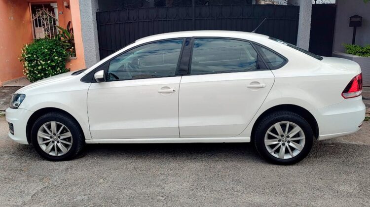 Volkswagen Vento Comfortline 2017