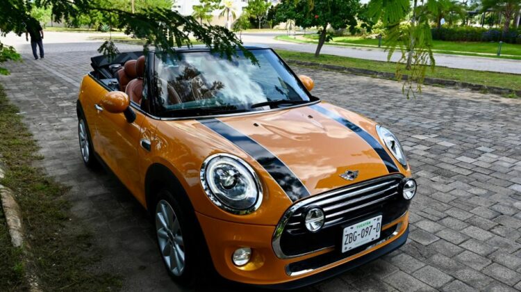 Mini Cooper Pepper Convertible 2018