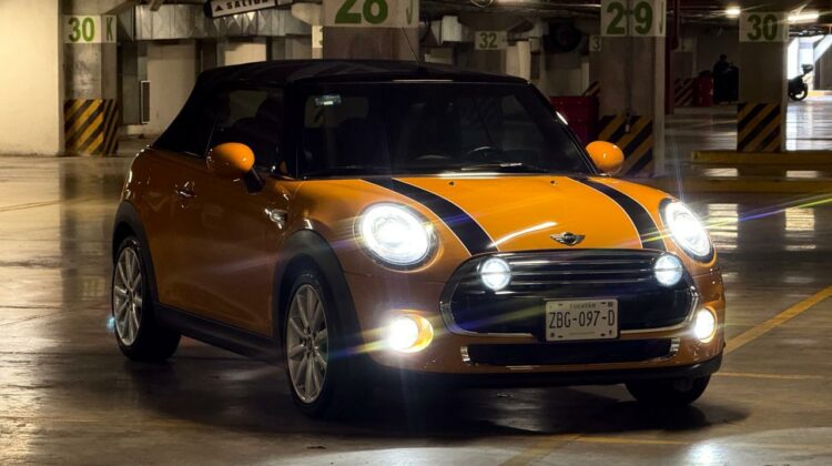 Mini Cooper Pepper Convertible 2018