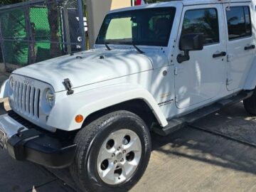 Jeep sahara aut 4×4 2015