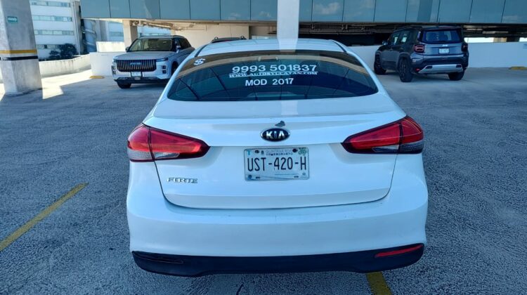 Kia Forte EX 2017