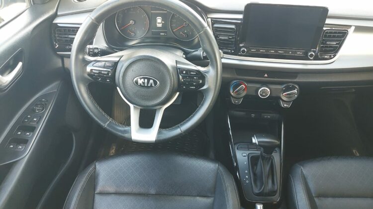 Kia Rio 2021