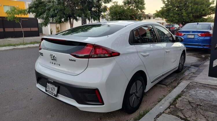 Hyundai Ioniq Híbrido 2020