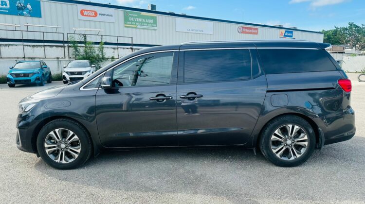 Kia Sedona SXL 2019