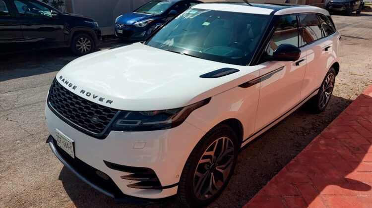 Land Rover Range Rover Velar R Dynamic SE 300 HP 2019