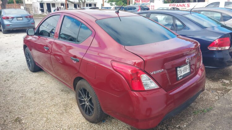 Nissan Versa 2019