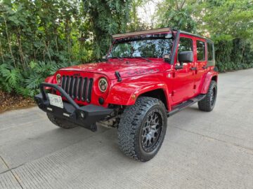 Jeep Wrangler Unlimited Sahara 2010