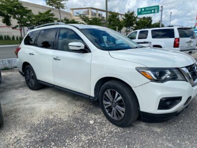 Nissan Pathfinder 2017