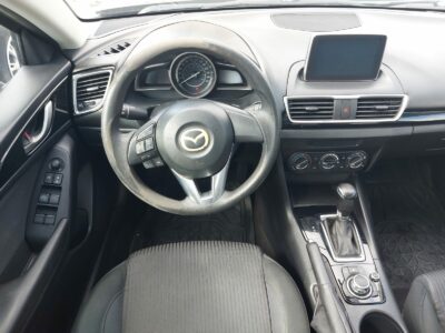 Mazda 3 2015