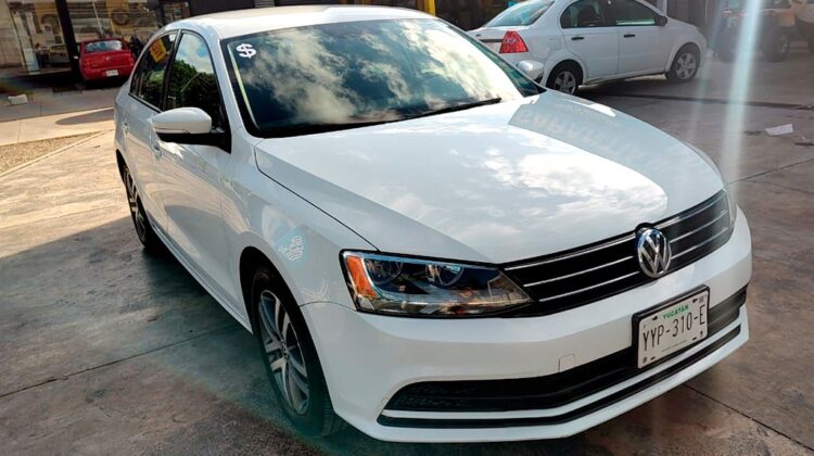 Volkswagen Jetta MK VI Trendline STD 2016