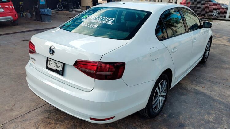 Volkswagen Jetta MK VI Trendline STD 2016