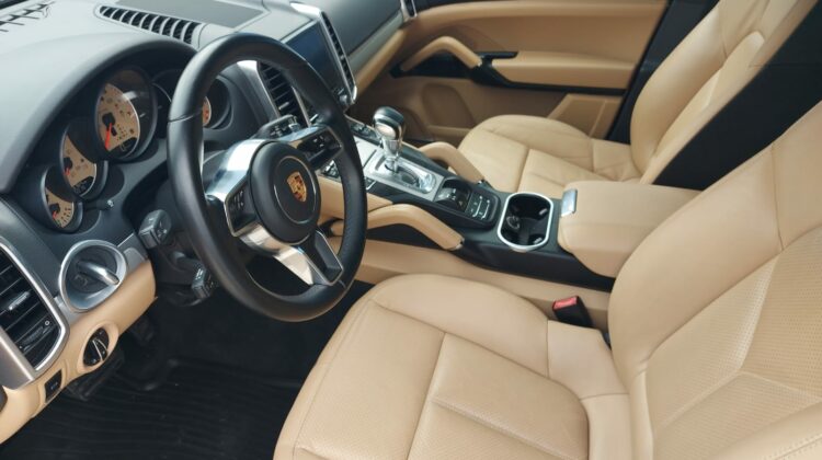 Porsche Cayenne 2017