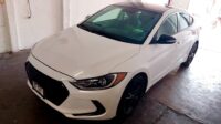 Hyundai Elantra Premium 2018